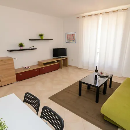 Διαμέρισμα Ornella Ζαντάρ