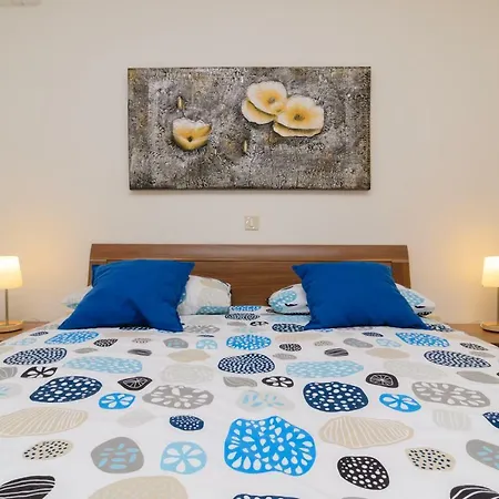 Apartment Ornella *