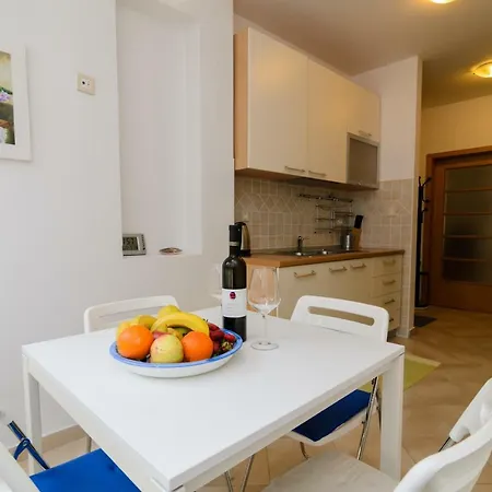 Apartamento Ornella *